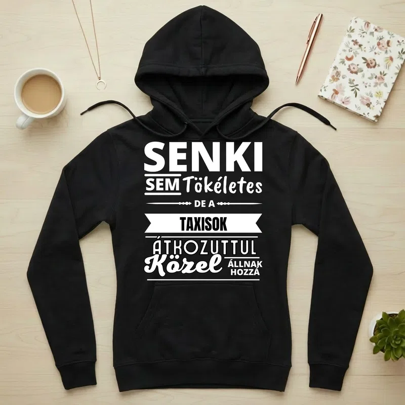 Női kapucnis pulcsi