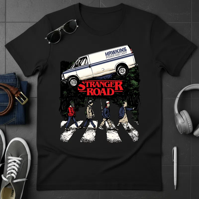 STRANGER ROAD Hawkins retro nosztalgia Filmek és Sorozatok - Férfi póló - Fekete - Filmek és Sorozatok - Sorozatok