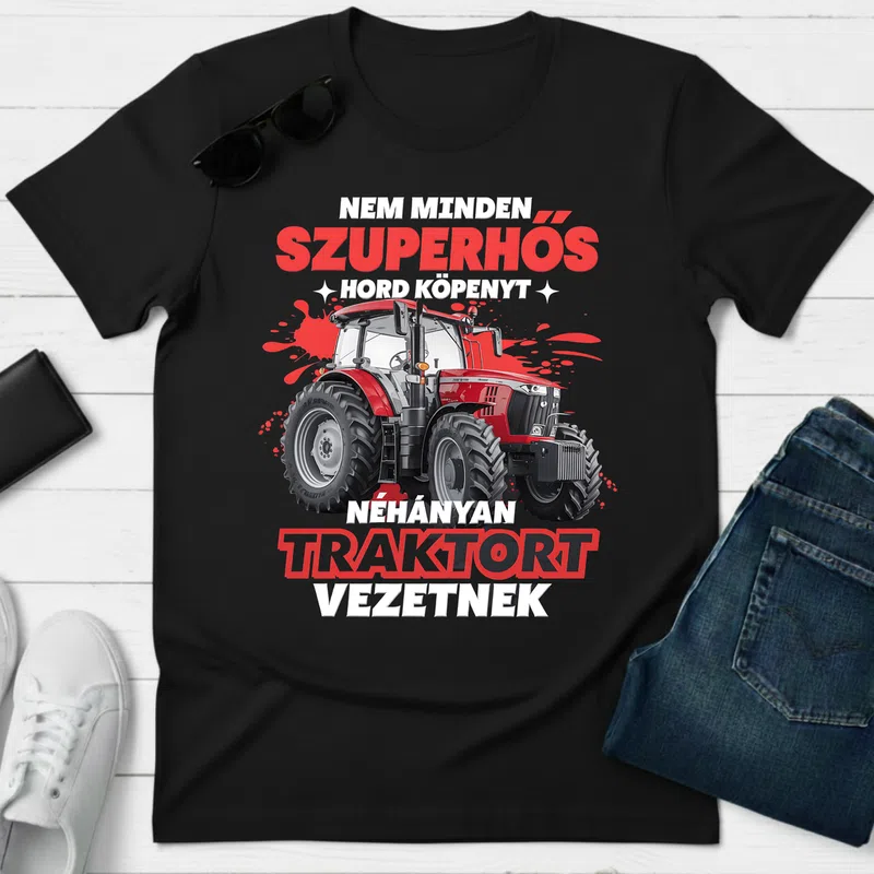 SZUPERHŐS Néhányan Traktort Vezetnek Járművek - Férfi póló - Fekete - Járművek - Traktor