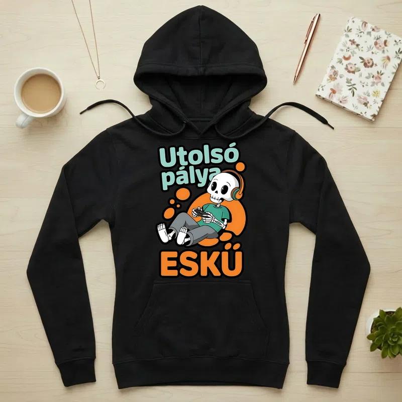 Női kapucnis pulcsi